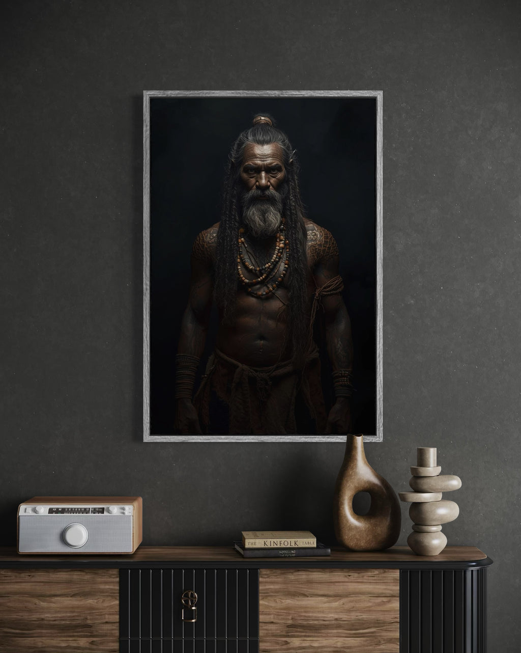 Dark Boho Krieger Kunstdruck – Kraftvolle Wandkunst mit Präsenz